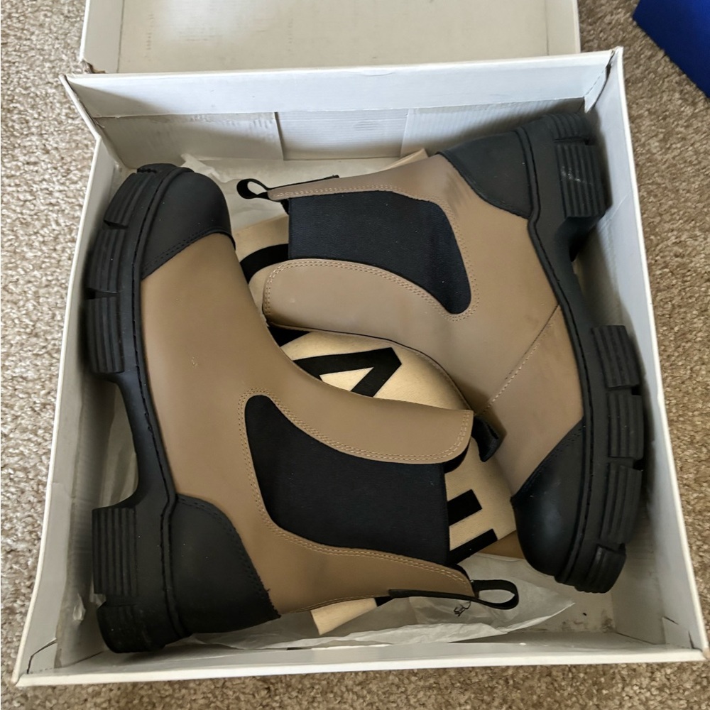 Ganni Chelsea Boots